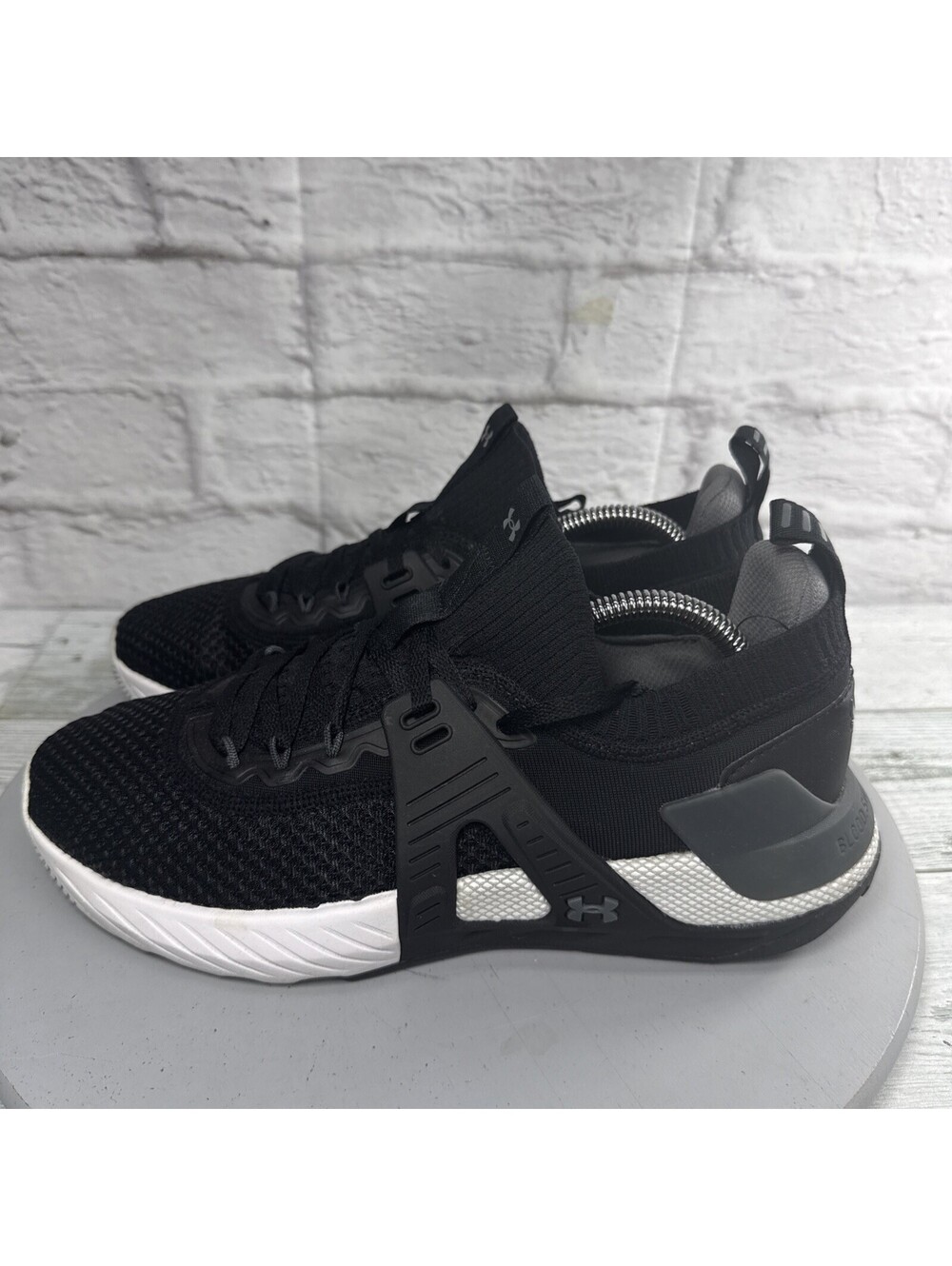 Under Armour Mens Project Rock 4 Training Shoe Black White Sneaker SIZE 8 [COPY]
